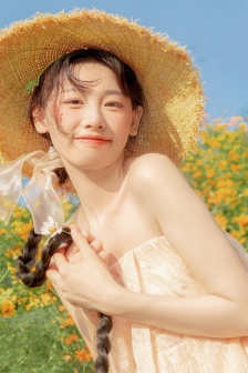 《铁梨花》